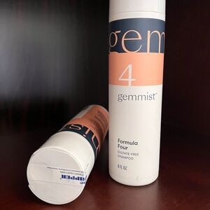 NWT - Rare find! Gemmist formula #4 shampoo